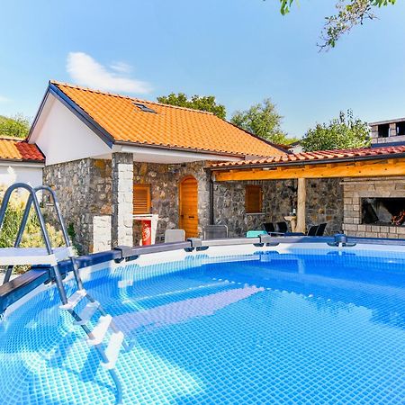 Apartman Lavanda Sa Bazenom I Okucnicom 4* Hreljin Εξωτερικό φωτογραφία
